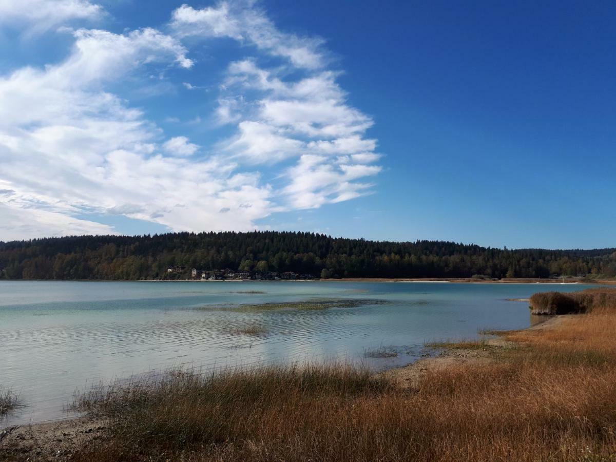 Le Charme Des 2 Lacs Malbuisson Dış mekan fotoğraf